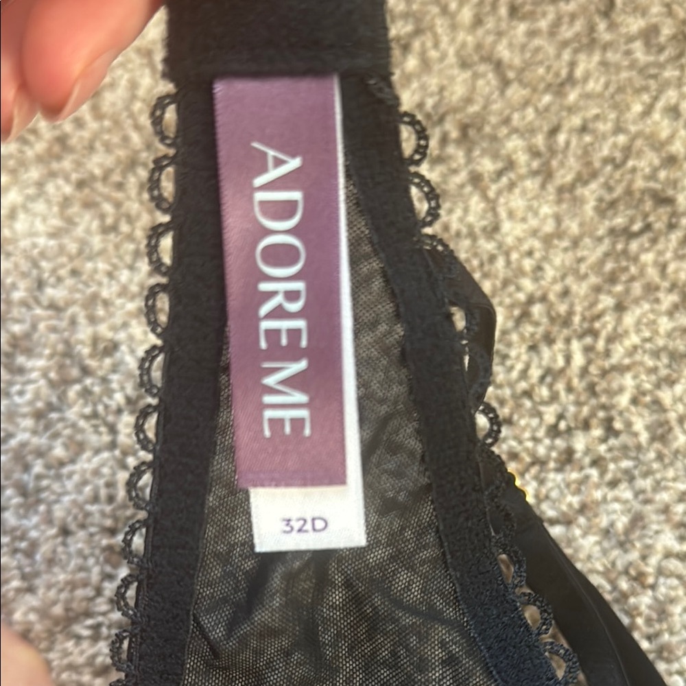 Adore Me Set - Picture 10 of 13